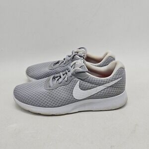 Nike Tanjun Wolf Grey White Mesh Running Sneakers 812655-010 Womens 7.5